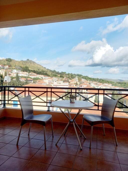 Balcony With A View - In The Heart Of The Village Mesotopos Exterior photo